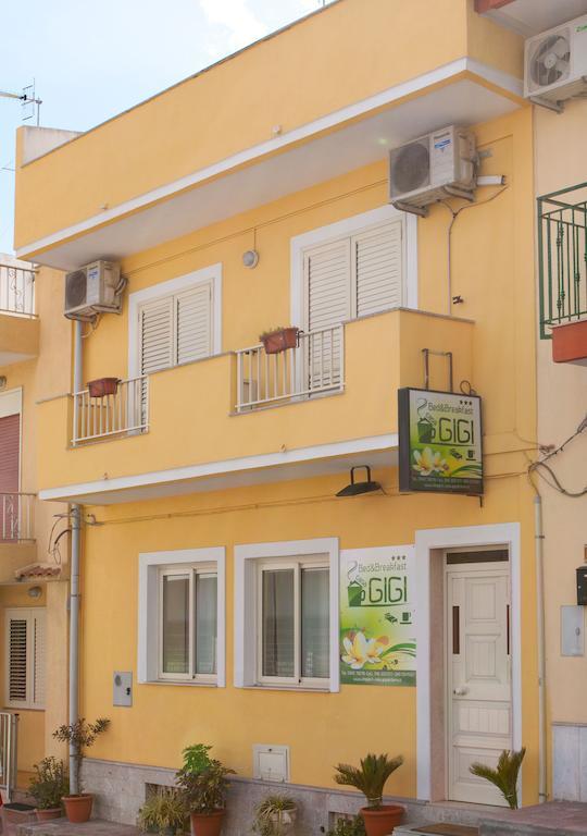 Bed And Breakfast Gigi Furci Siculo Esterno foto